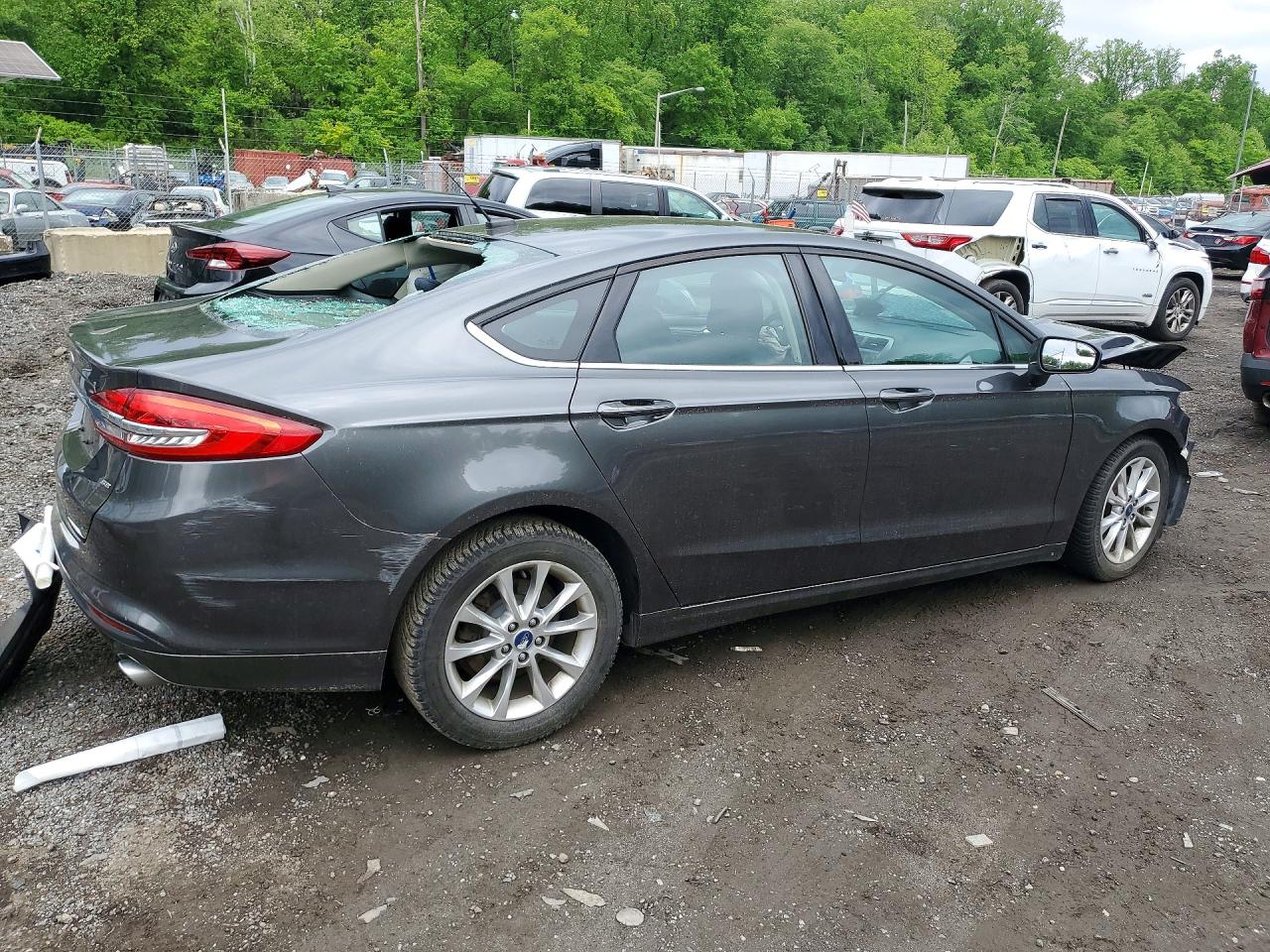 Ford Fusion Se