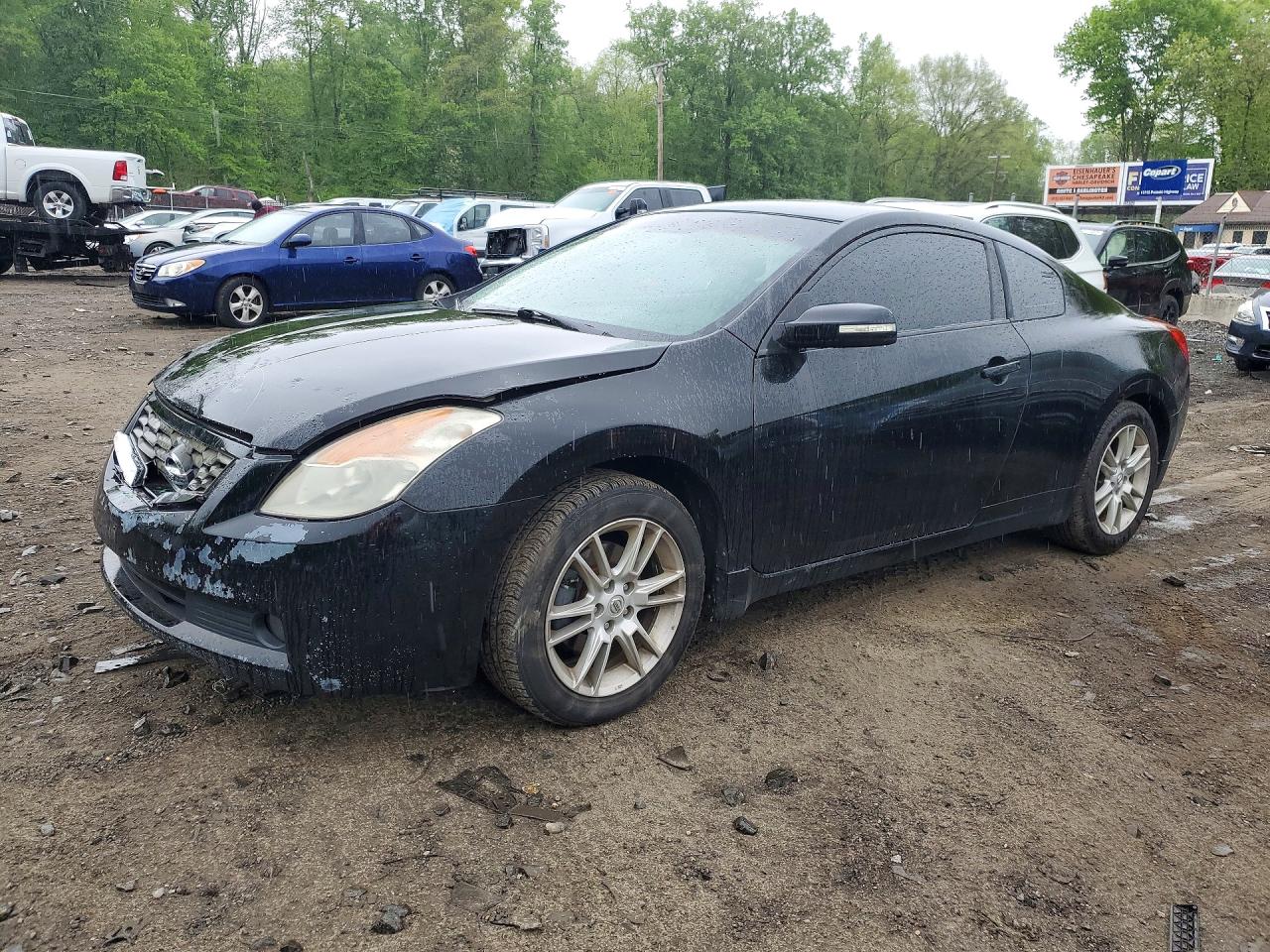 Salvage Nissan Altima Image