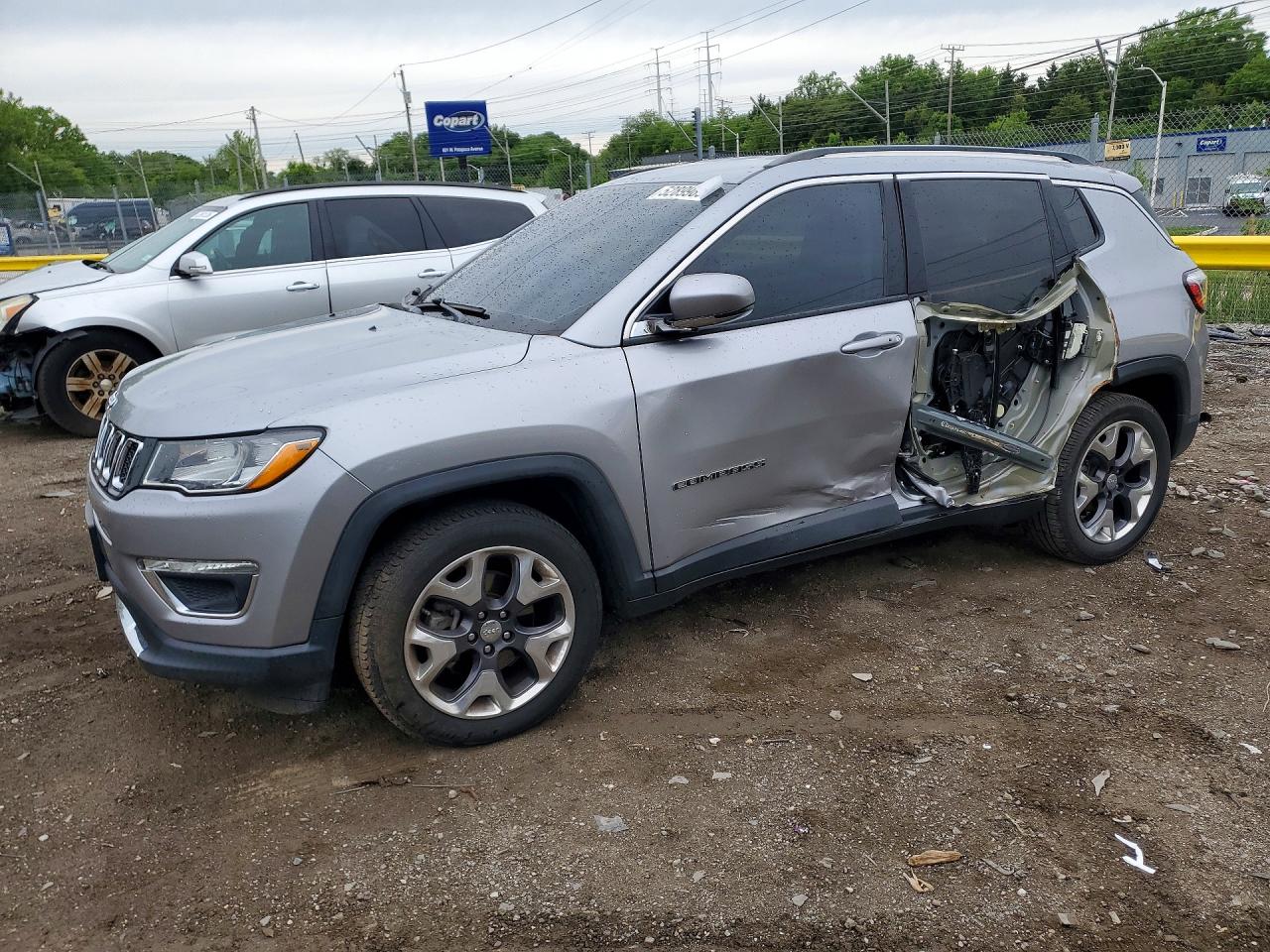 Salvage Jeep Compass Image