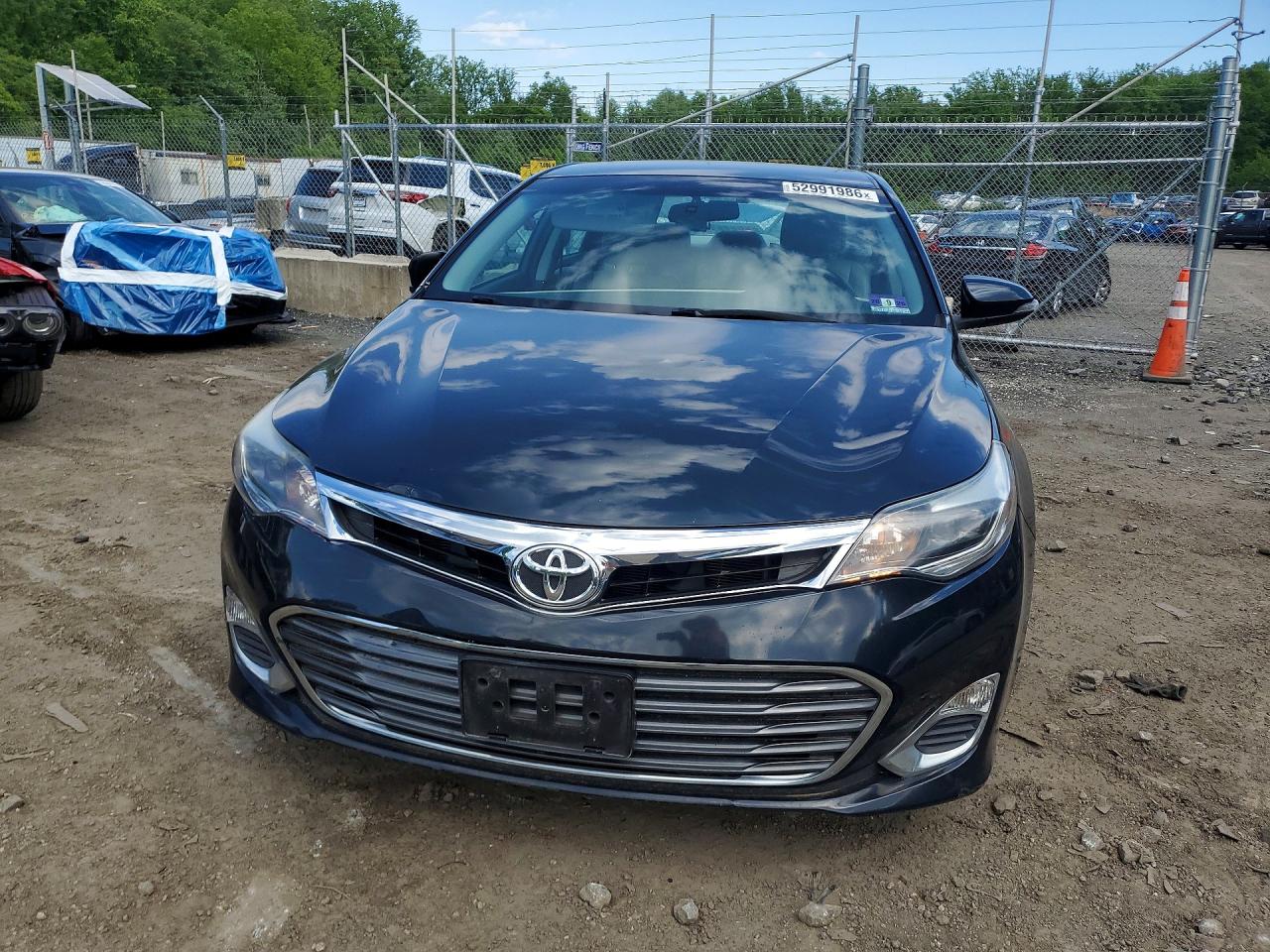 Toyota Avalon Xle