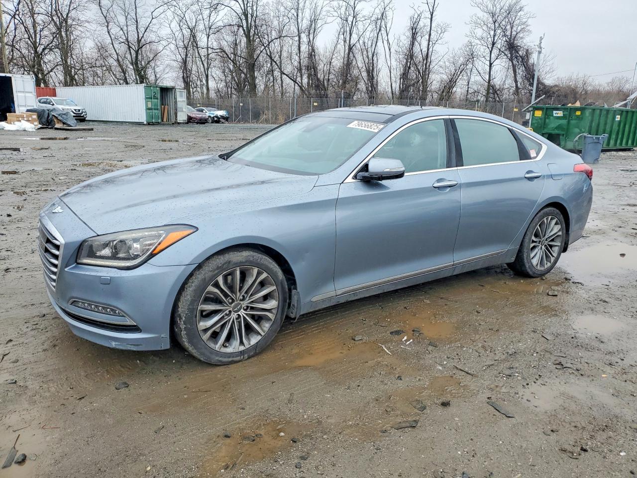 Salvage Hyundai Genesis Image