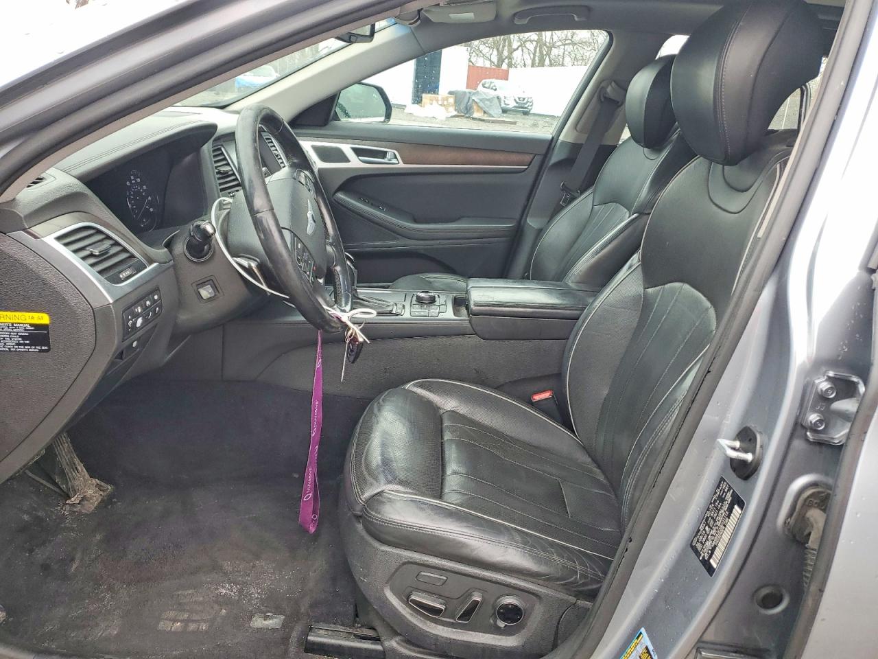 Hyundai Genesis 3.8l