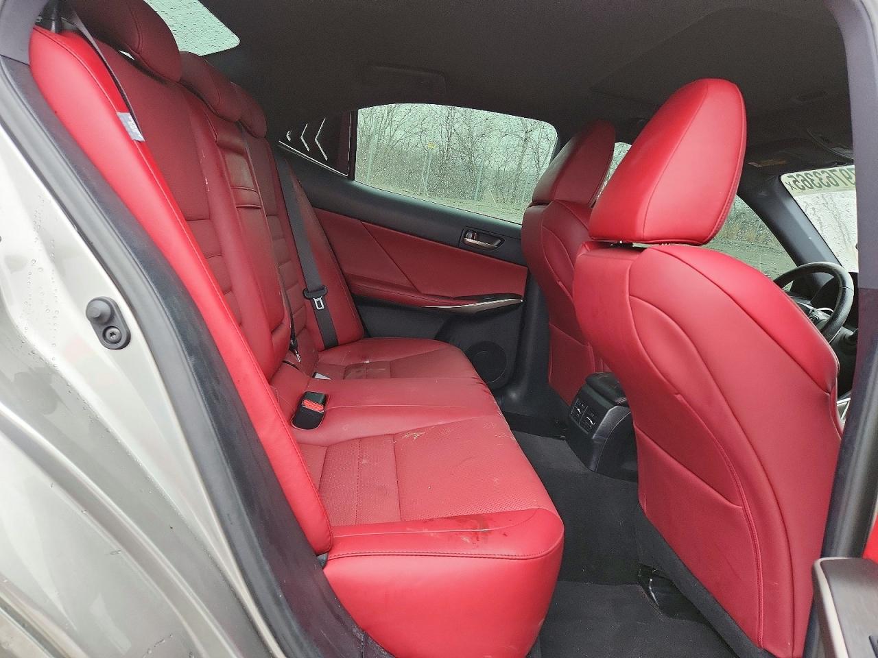 Lexus Is Base