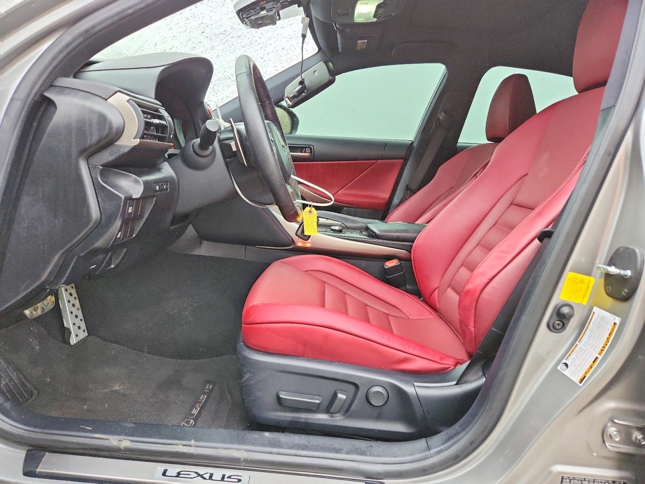 Lexus Is Base