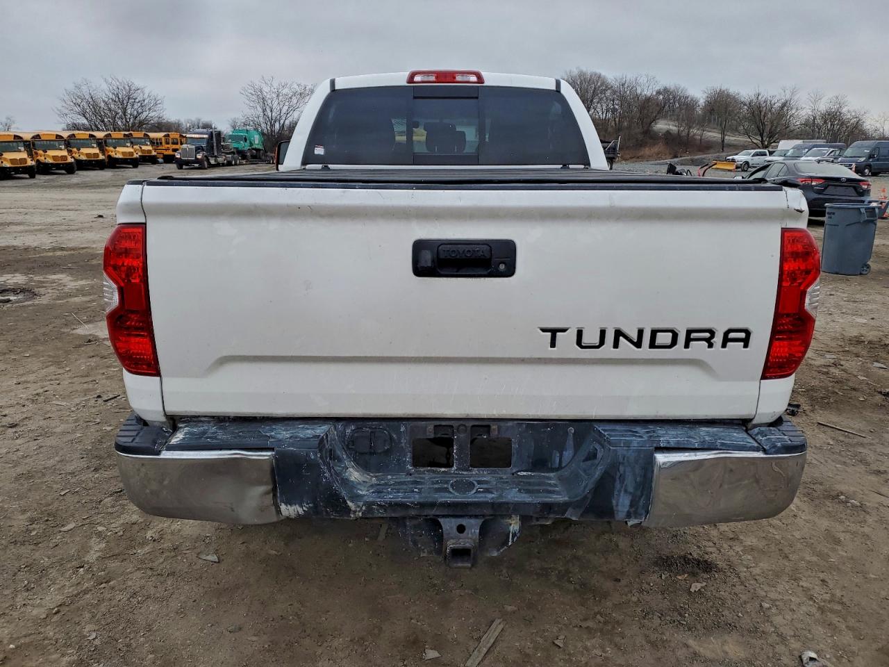 Toyota Tundra Double Cab Sr