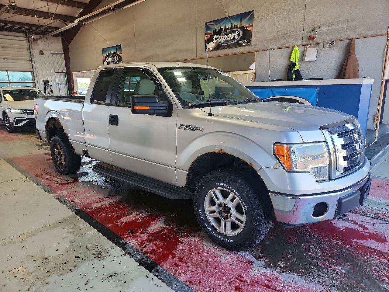 Ford F-150 Super Cab