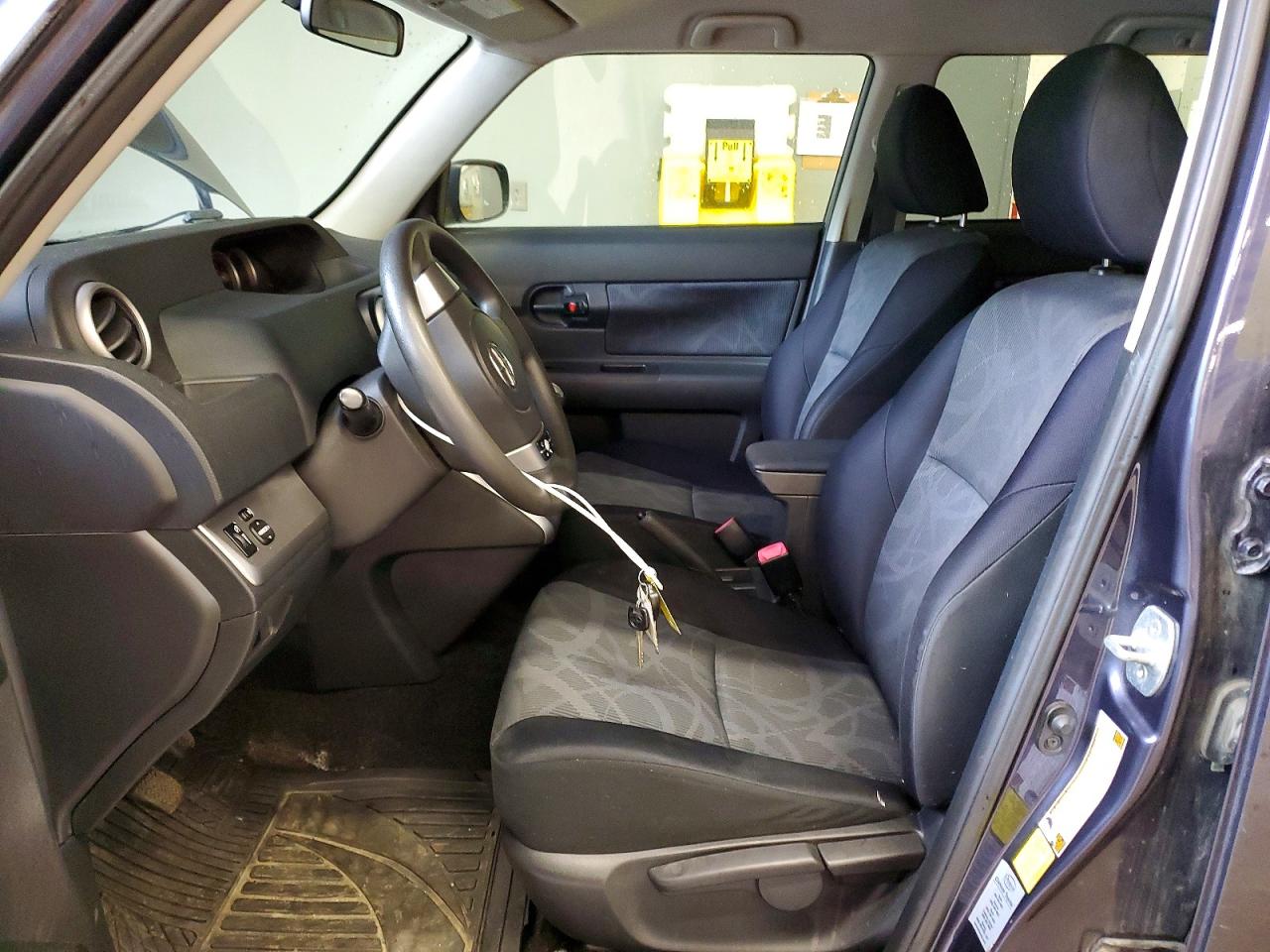 Scion xB Base