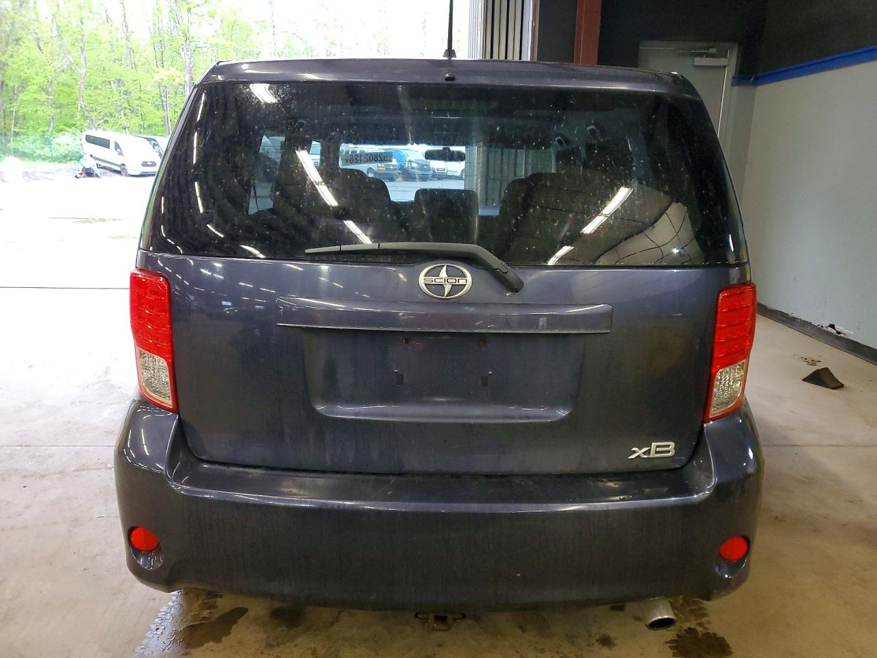 Scion xB Base
