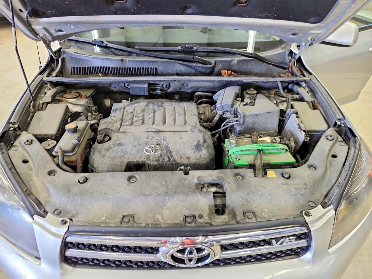 Toyota RAV4 Limited