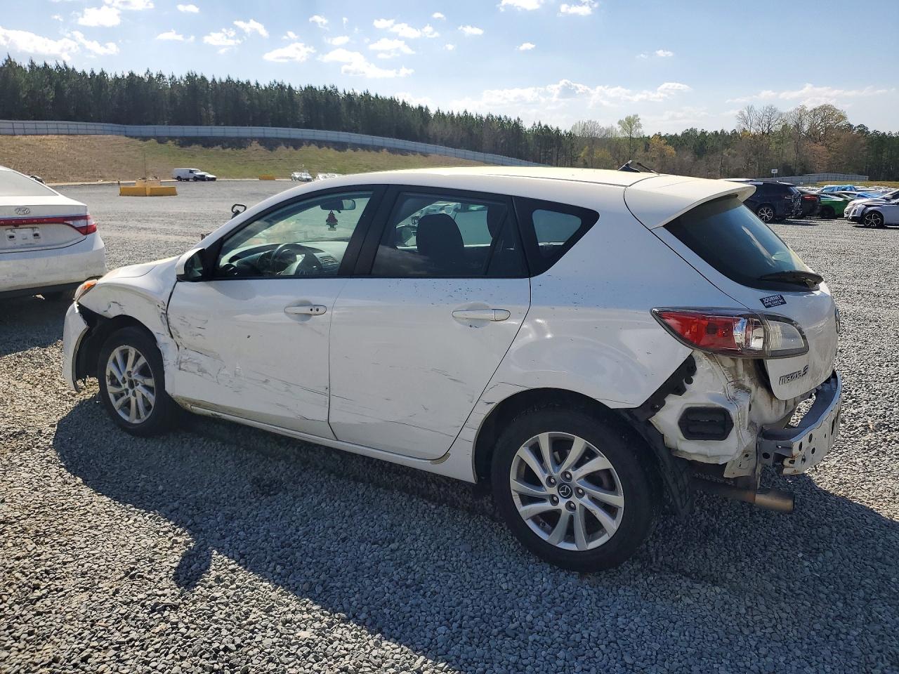 Mazda 3 I