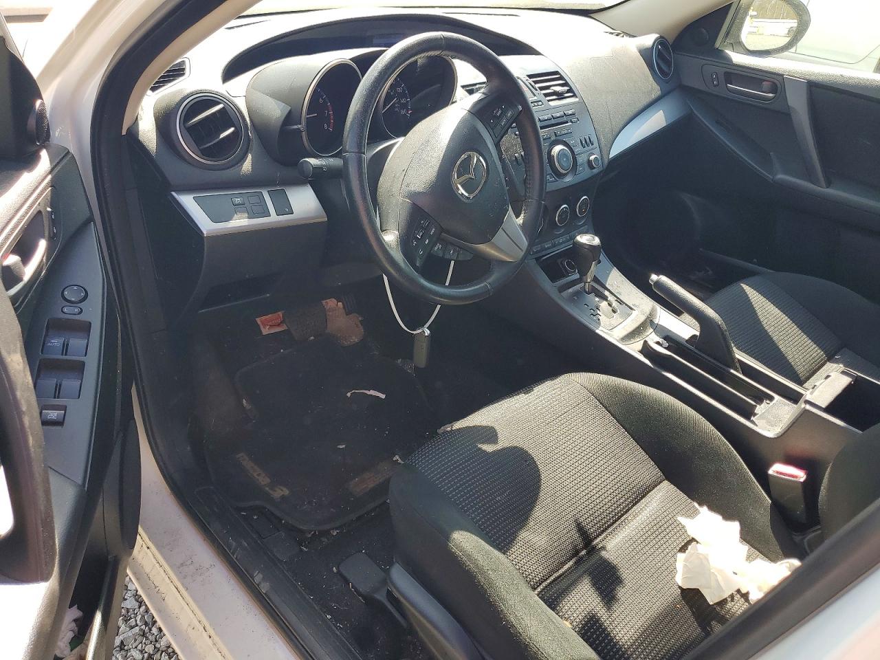 Mazda 3 I