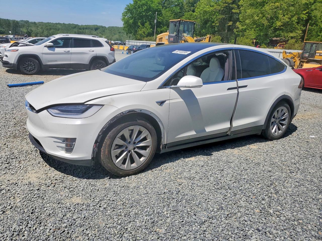 Salvage Tesla Model X Image