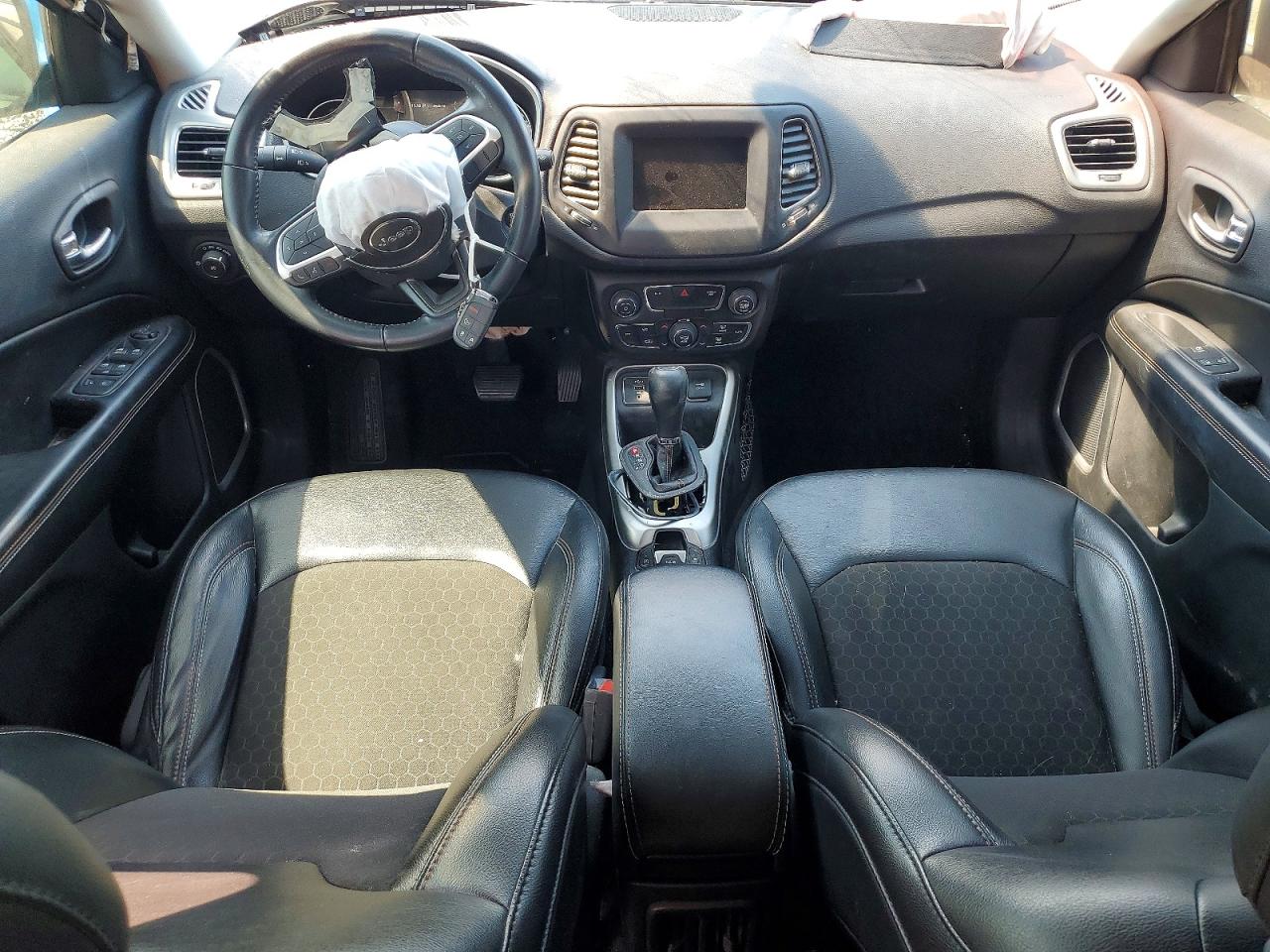 Jeep Compass Latitude