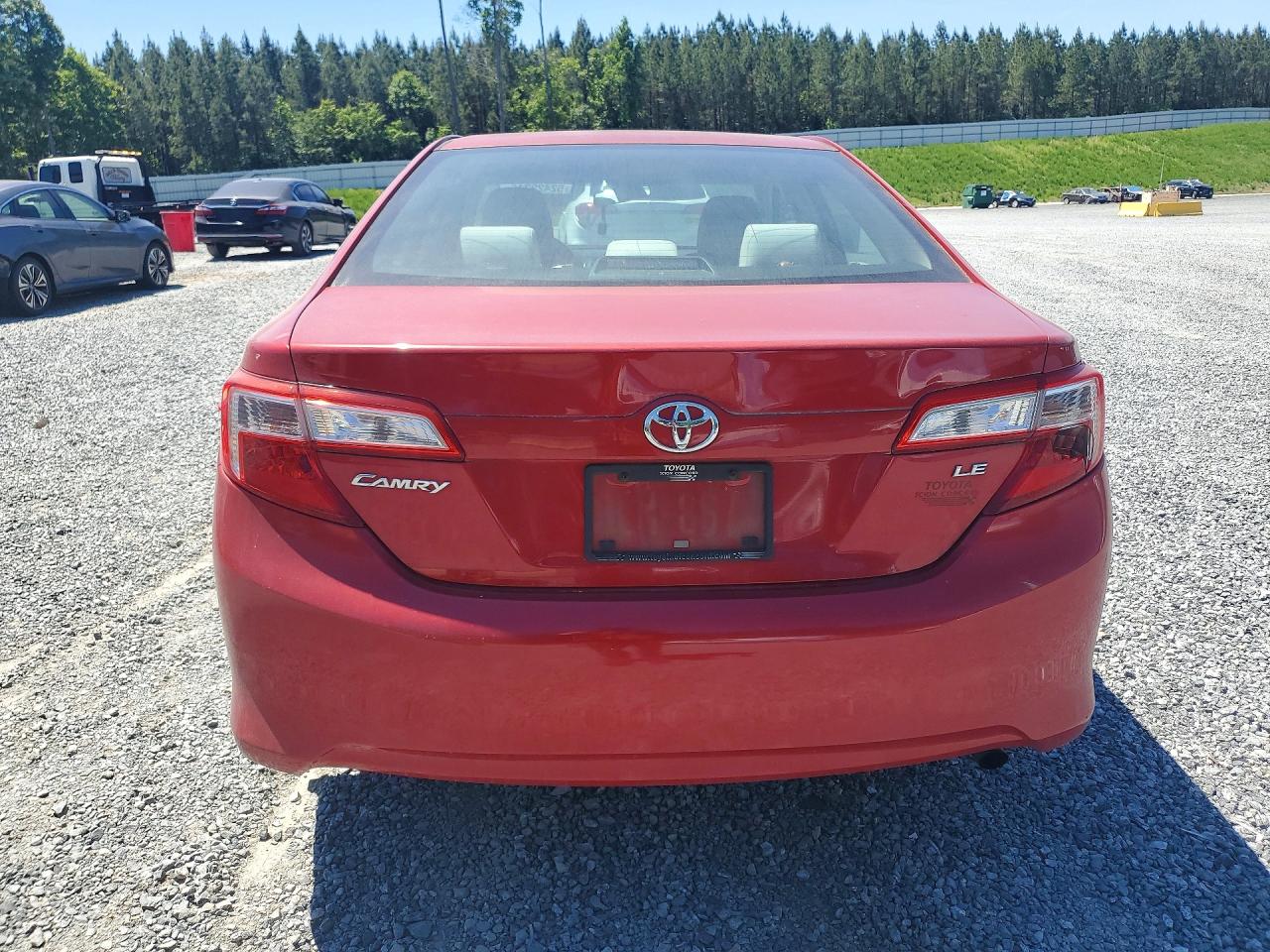 Toyota Camry Le