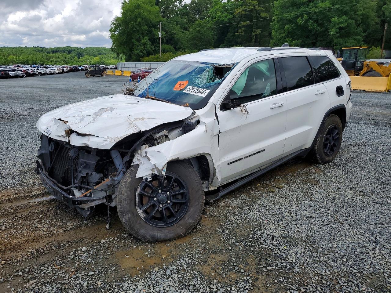 Salvage Jeep Cherokee Image
