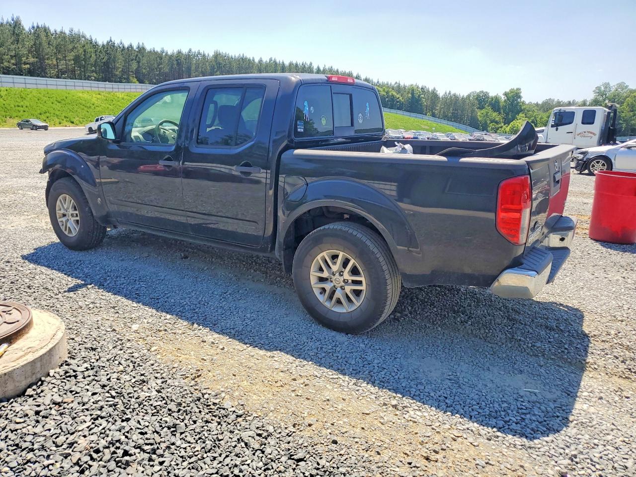 Nissan Frontier Sv