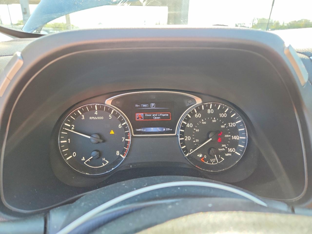 Nissan Pathfinder Platinum