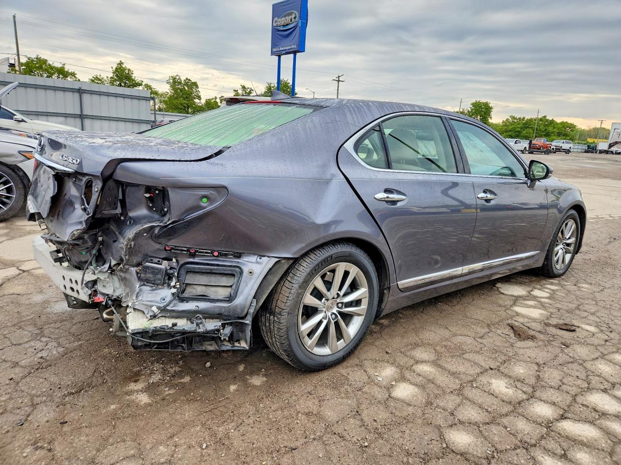 Lexus LS 460
