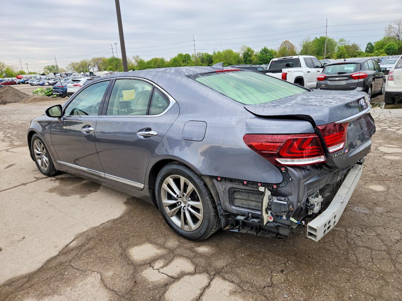 Lexus LS 460