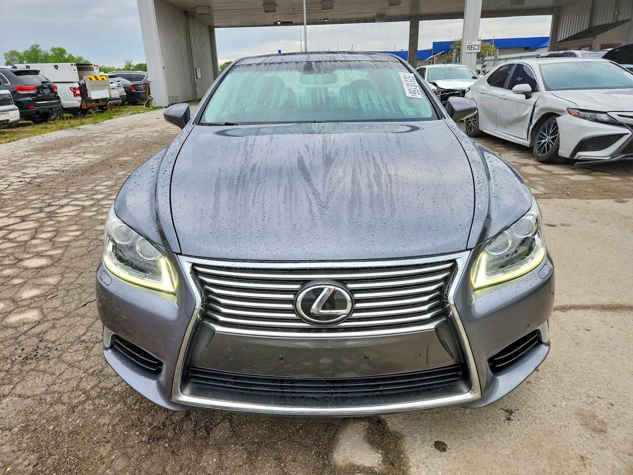 Lexus LS 460