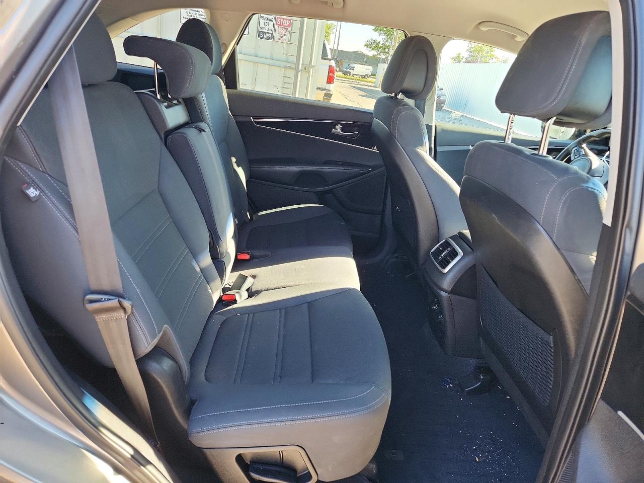 Kia Sorento Lx