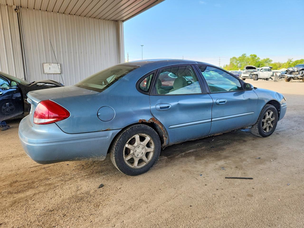 Ford Taurus Sel