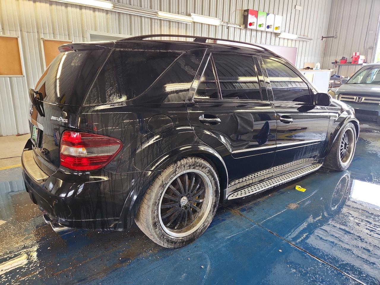 Mercedes-Benz M-Class 63 Amg