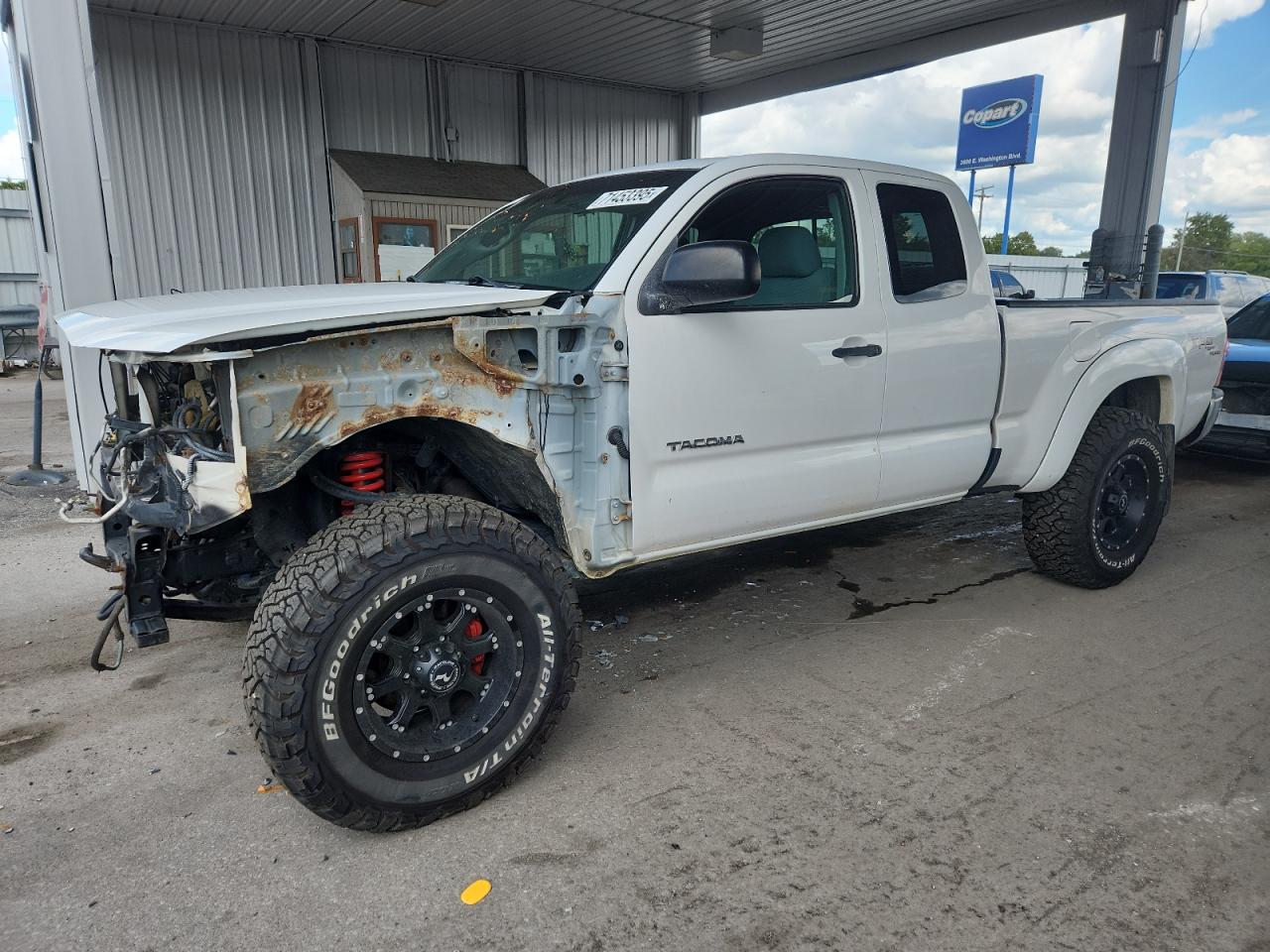 Salvage Toyota Tacoma Image