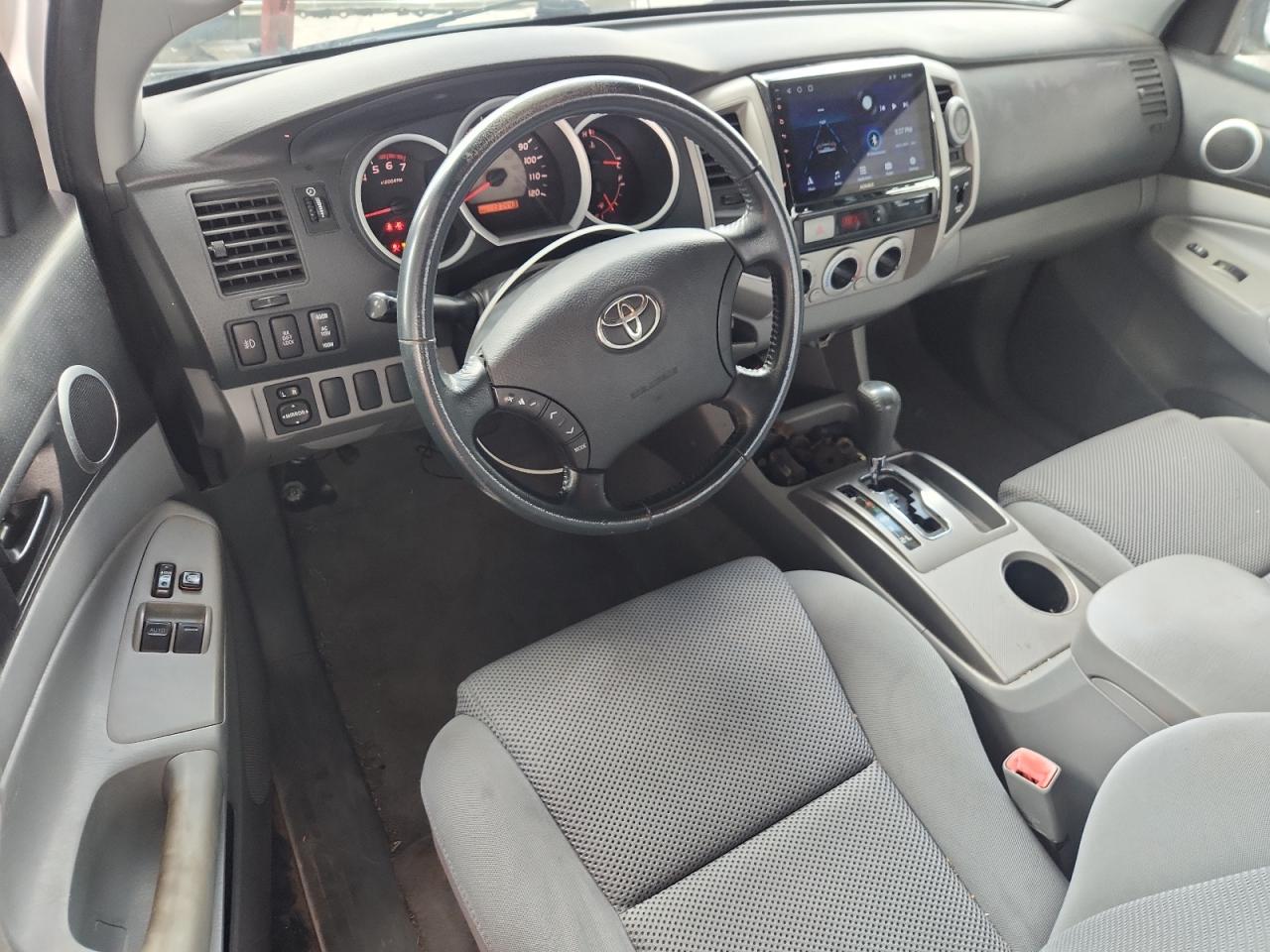 Toyota Tacoma Access Cab