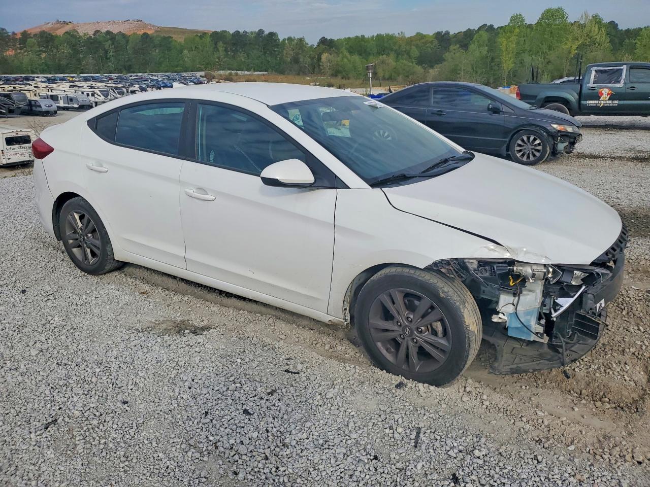 Hyundai ELANTRA Sel