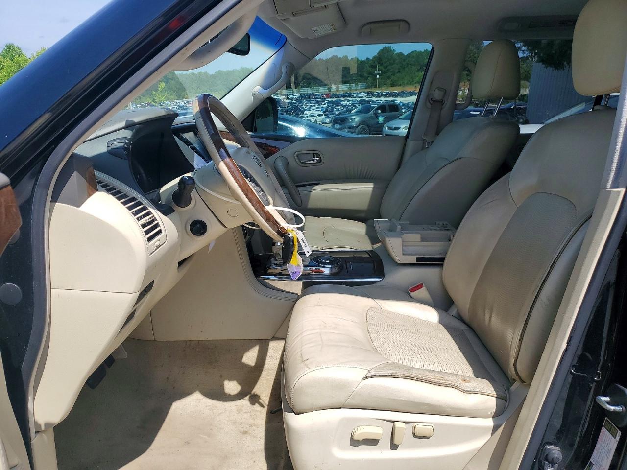 INFINITI Qx Base