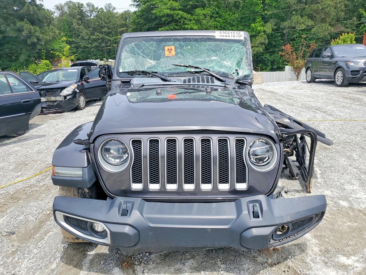 Jeep Wrangler Sahara