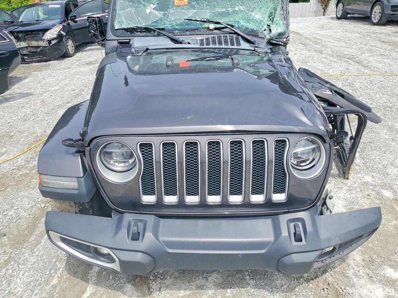 Jeep Wrangler Sahara