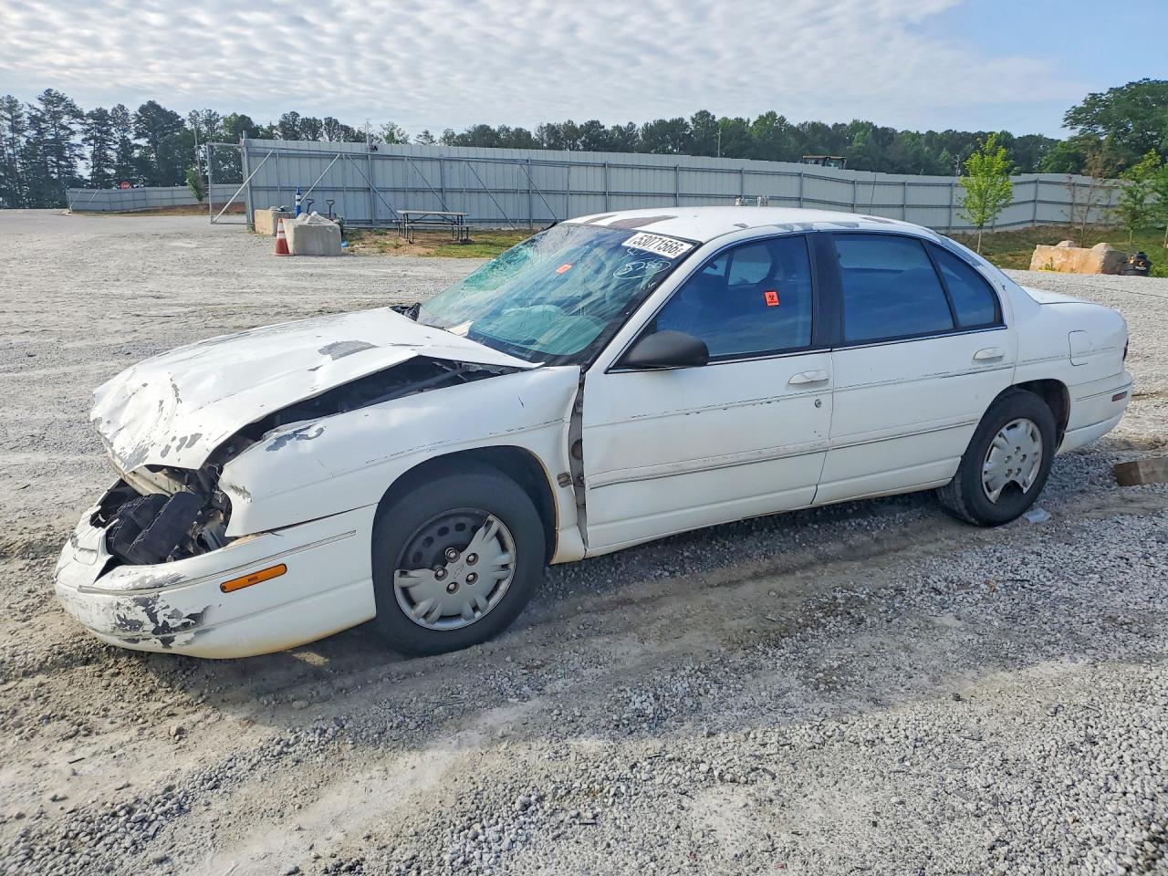 Salvage Chevrolet Lumina Image