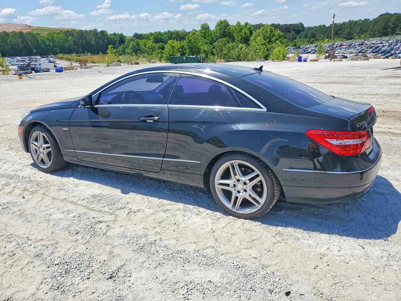Mercedes-Benz E-Class 350