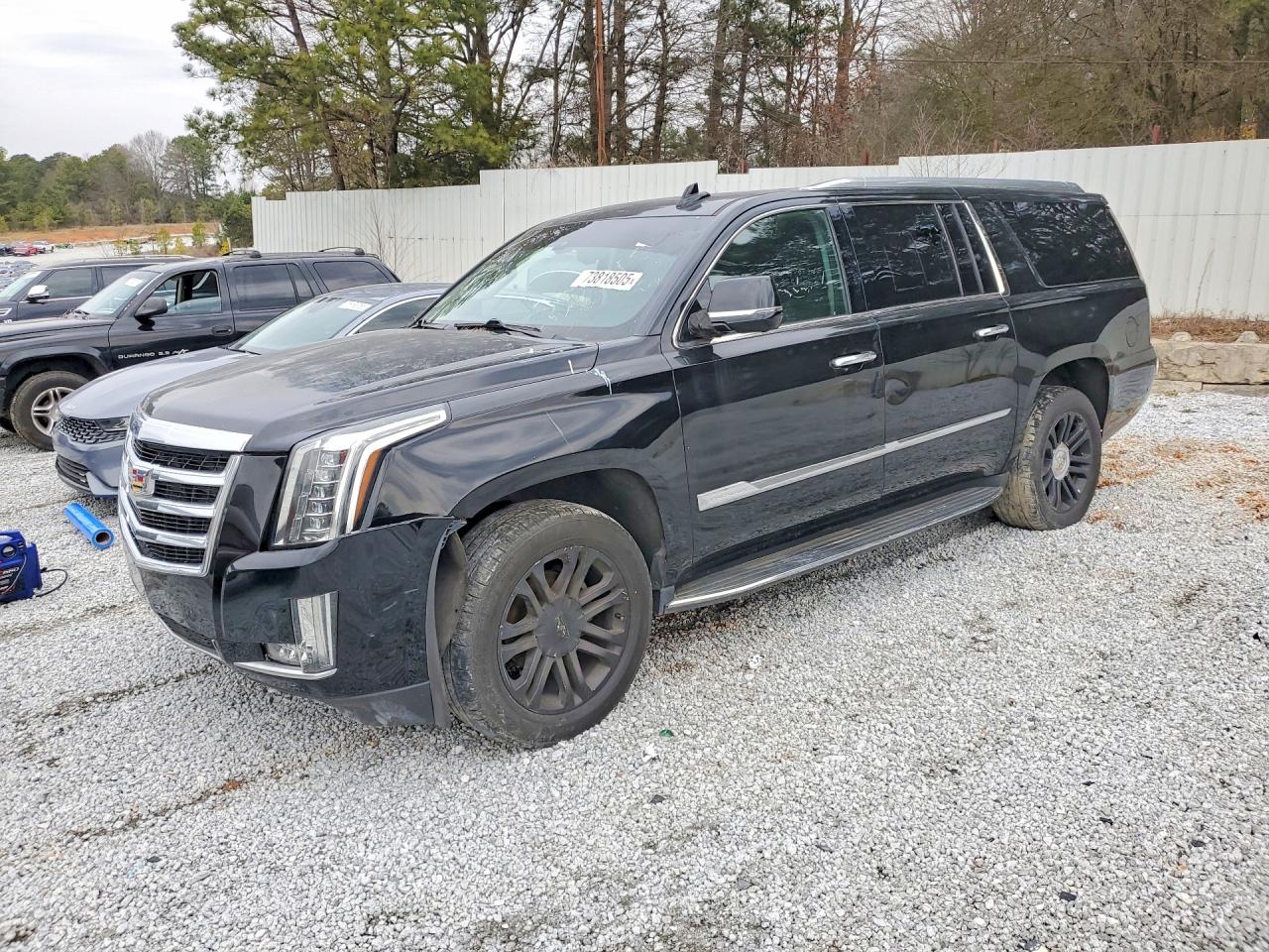Salvage Cadillac Escalade Image