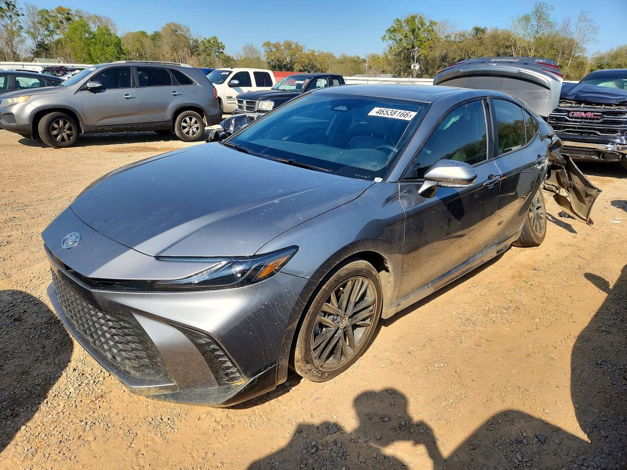 Salvage Toyota Camry Image
