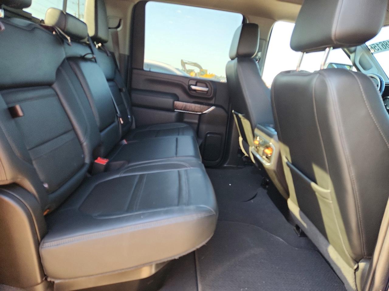 GMC Sierra K2500 Denali