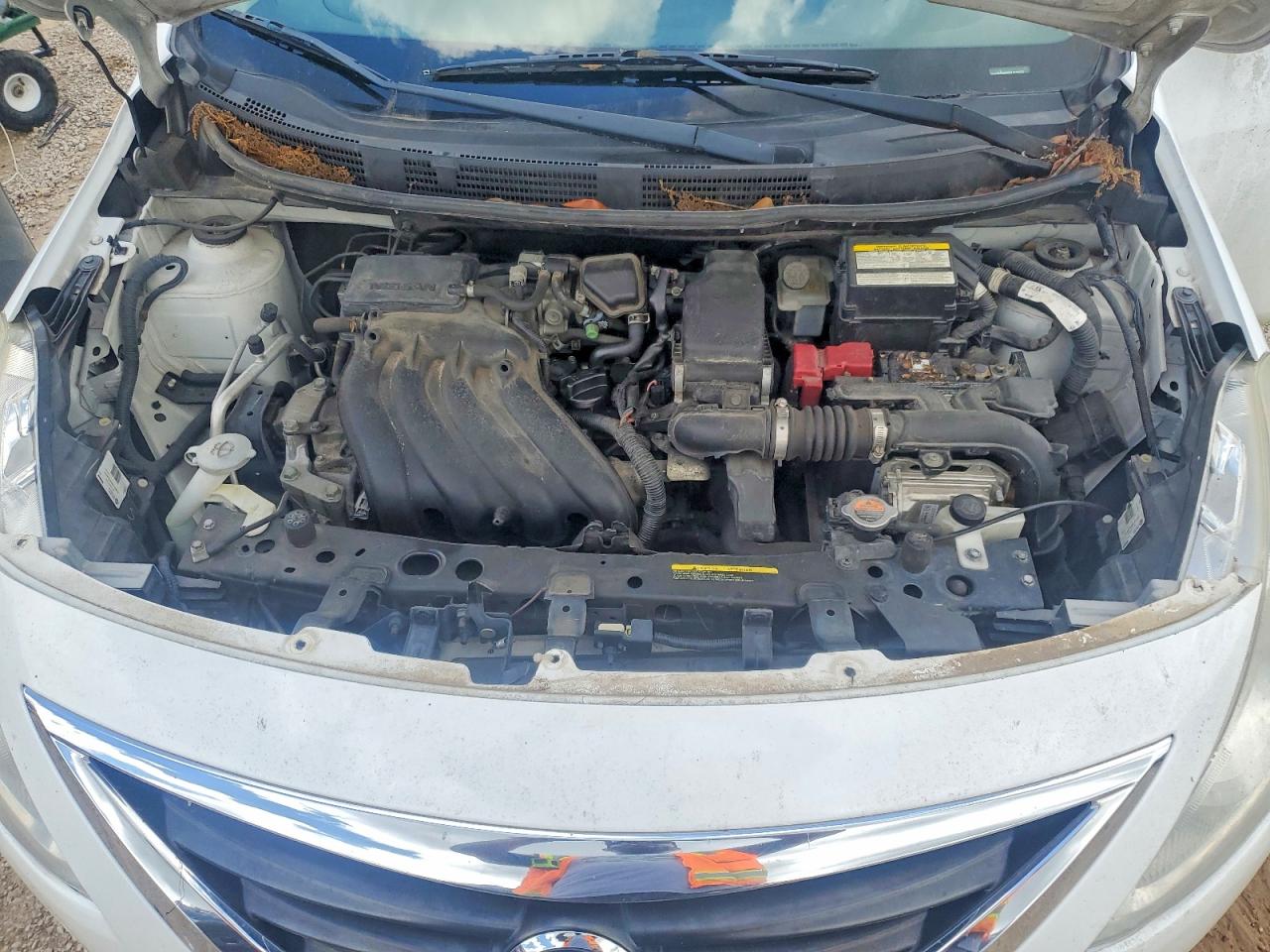 Nissan Versa 1.6 Sv