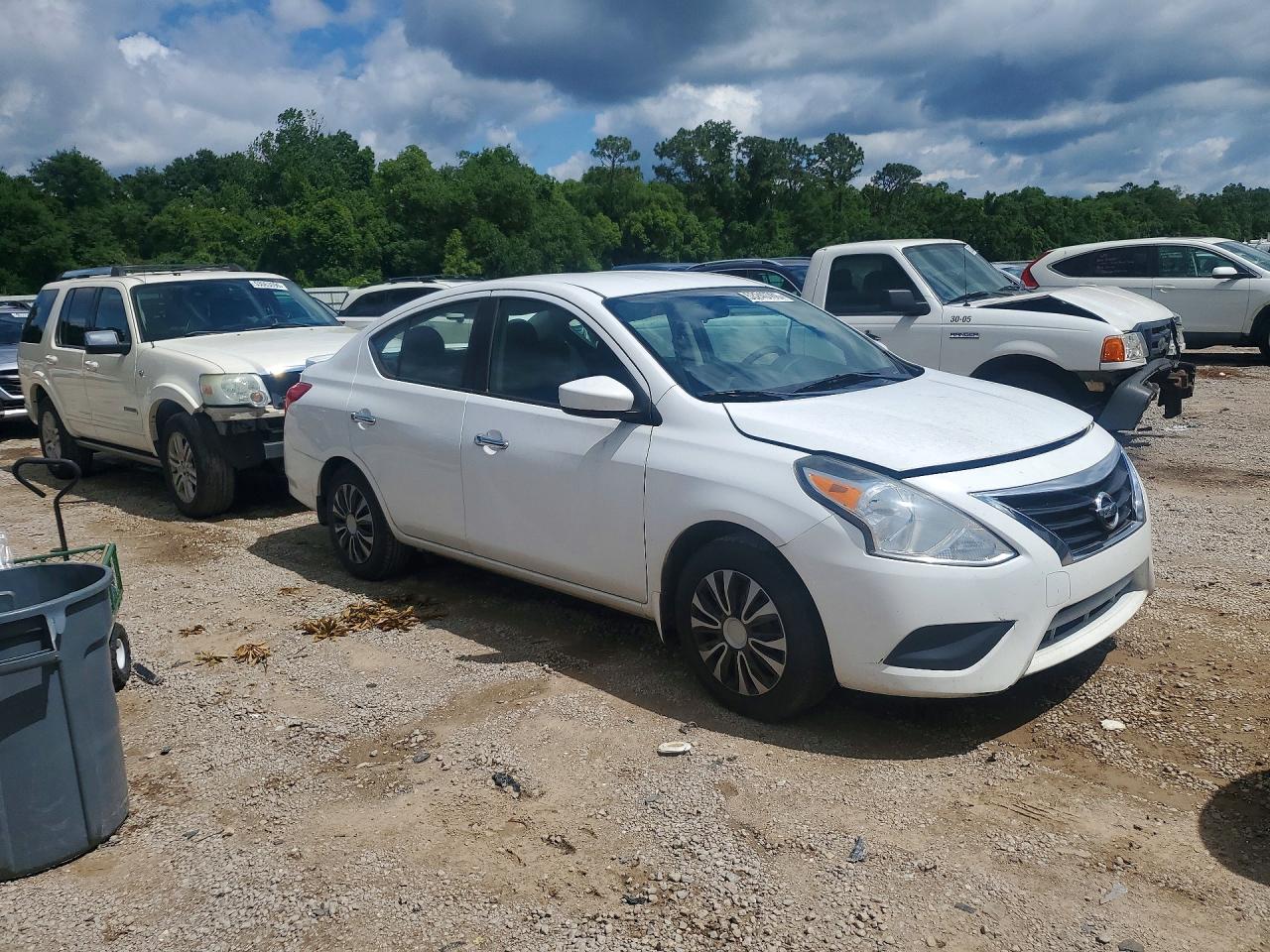 Nissan Versa 1.6 Sv