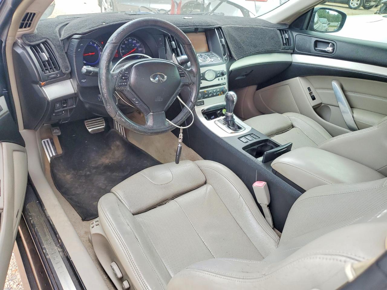 INFINITI G37 Base