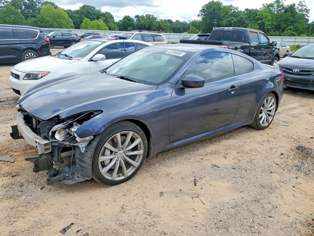 Salvage INFINITI G37 Image