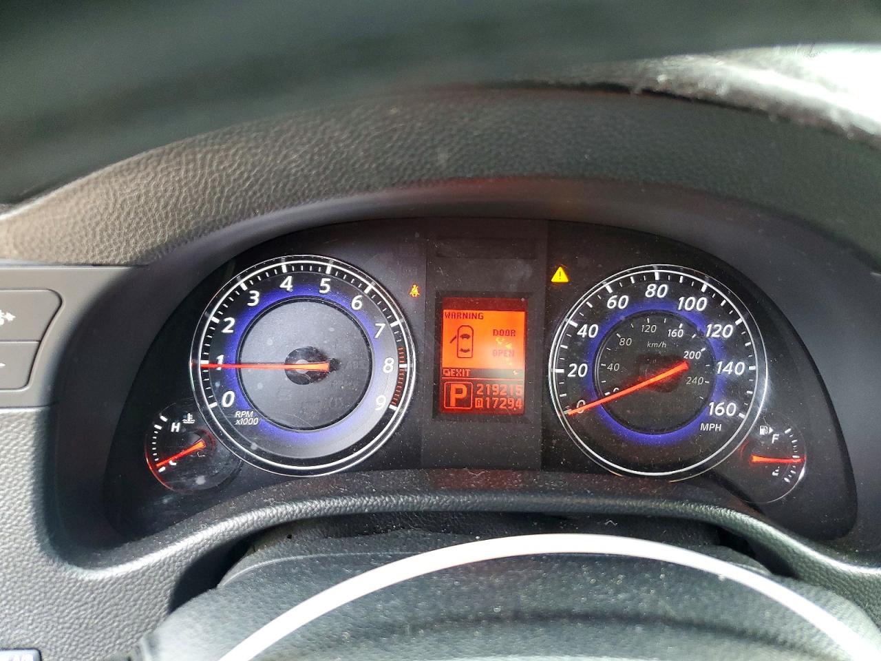 INFINITI G37 Base
