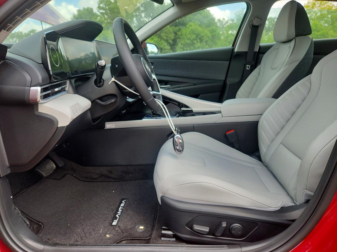 Hyundai ELANTRA Limited