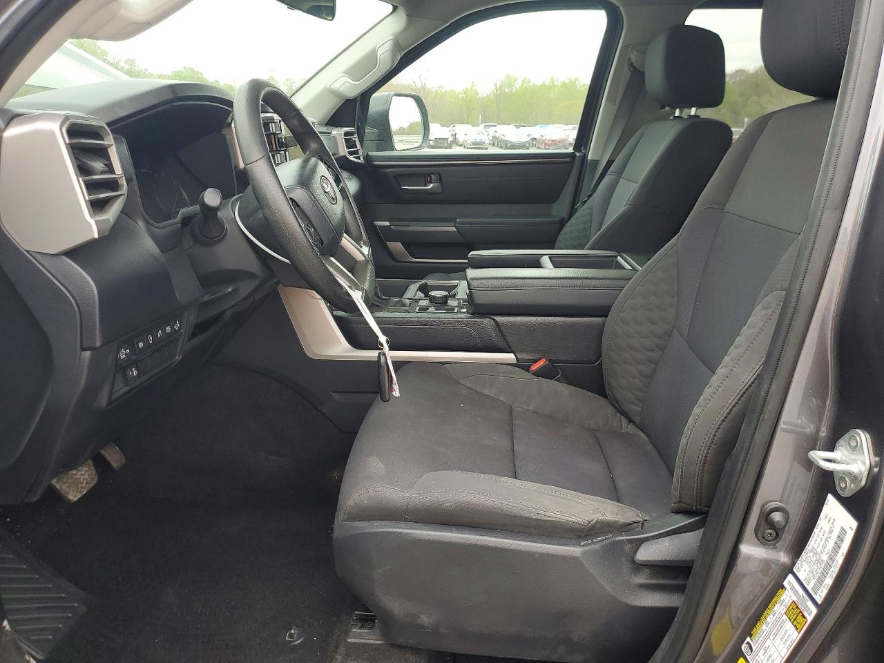Toyota Tundra Sr5