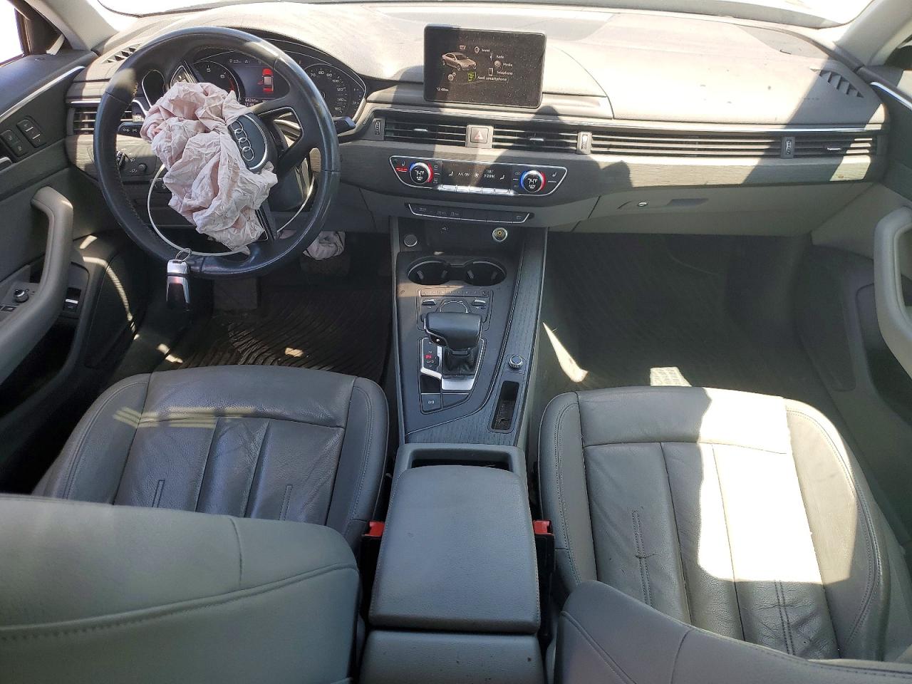Audi A4 Premium