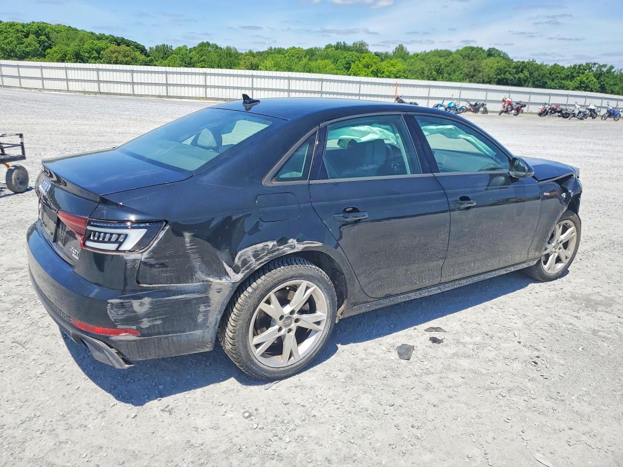 Audi A4 Premium