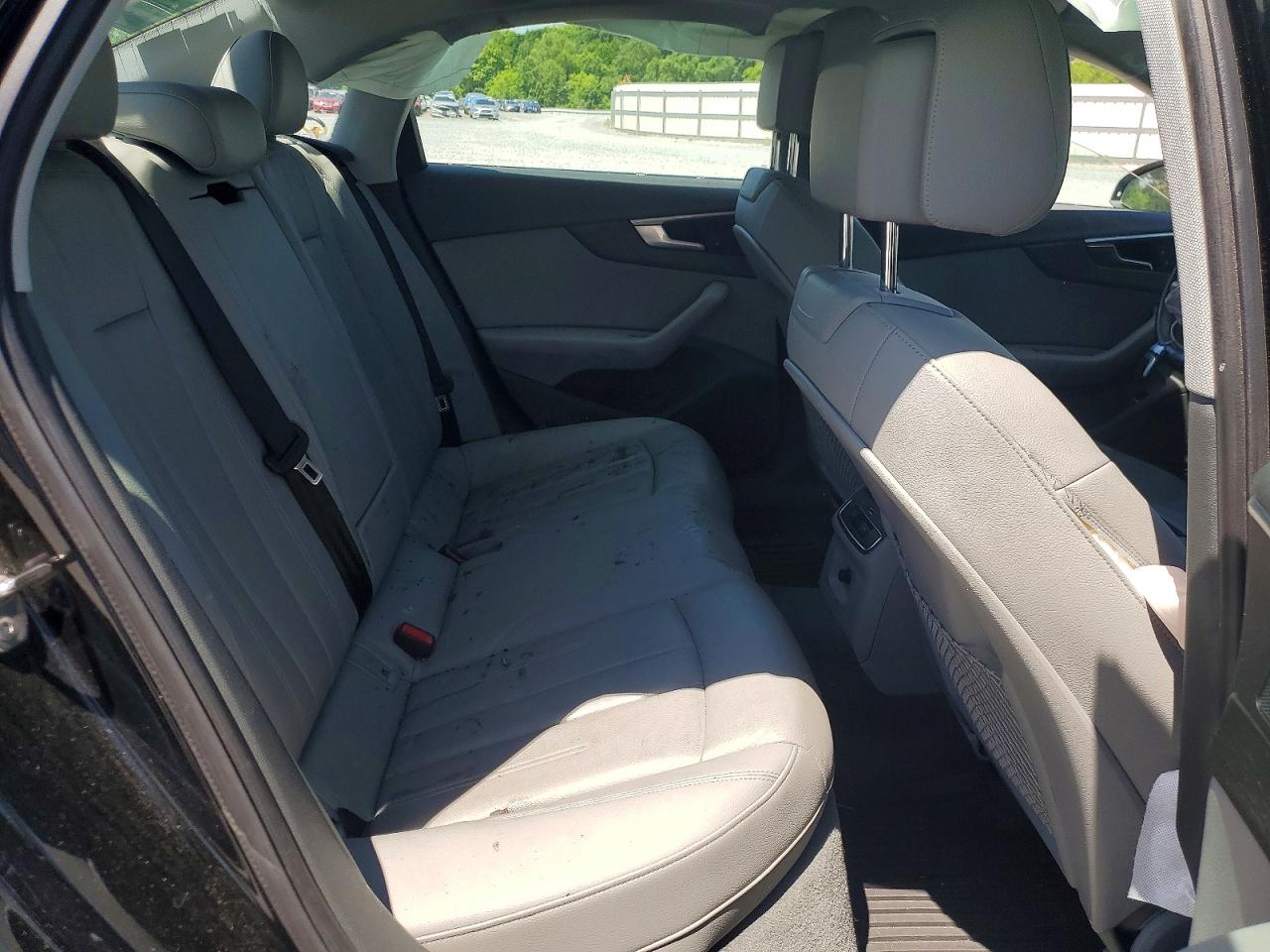 Audi A4 Premium