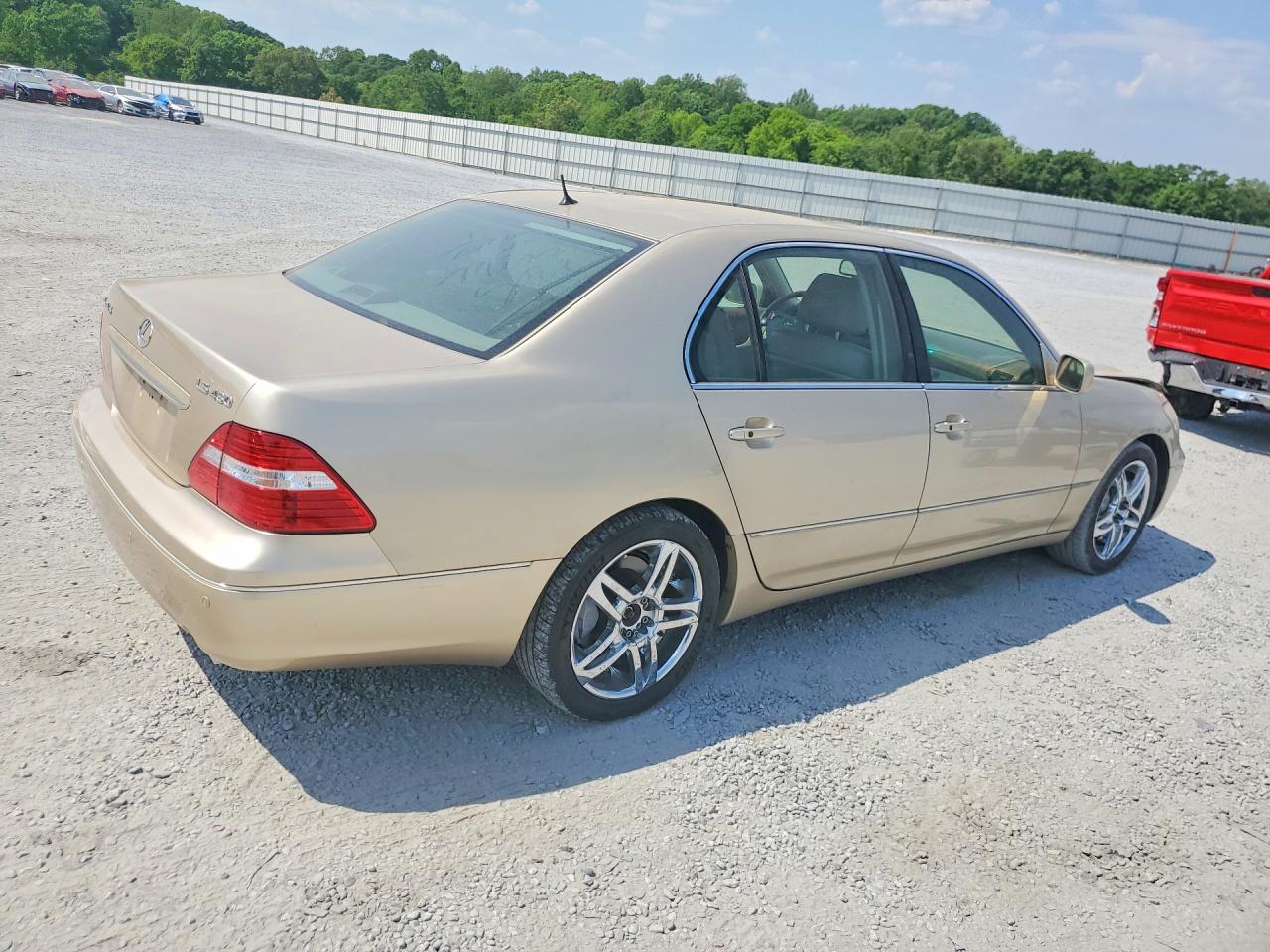 Lexus LS 430