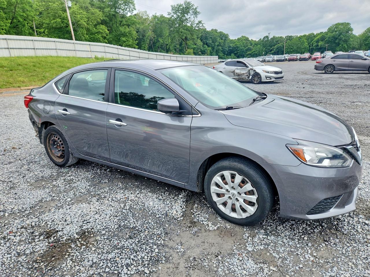 Nissan Sentra S